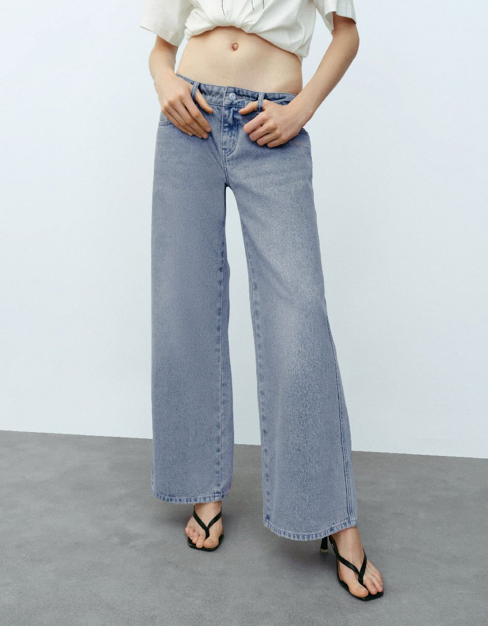 Wide-Leg Jeans sold by Urban Revivo product image thumbnail 2