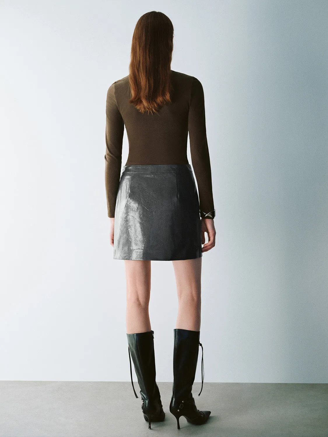 Leather Straight Skirts sold by Urban Revivo product image thumbnail 4