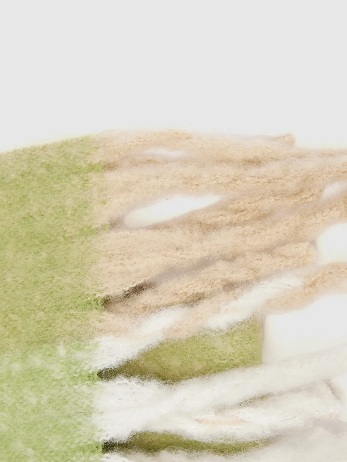 Long Scarf sold by Urban Revivo product image thumbnail 4