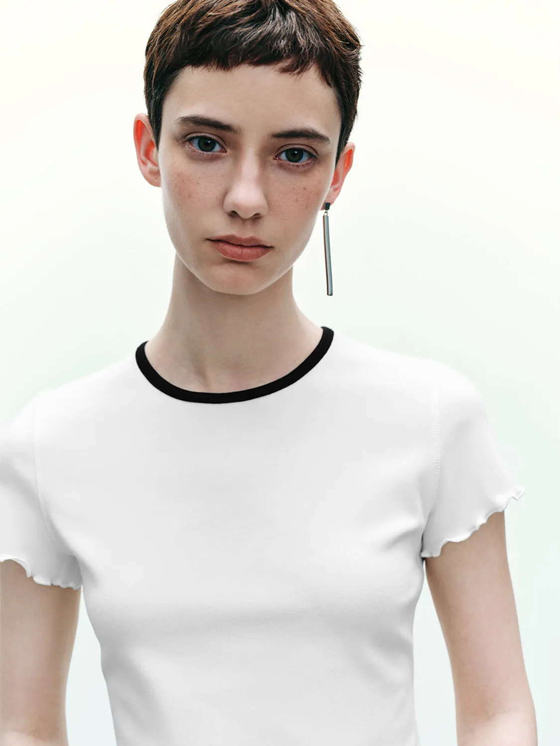 Standard Sleeve Crew Neck Skinny Sweatshirts sold by Urban Revivo product image thumbnail 5