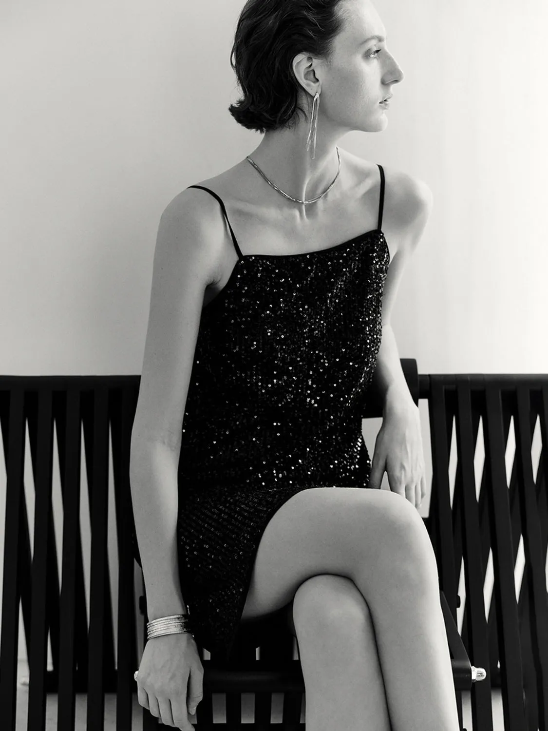 Sleeveless Off-Shoulder Straight Dresses sold by Urban Revivo product image thumbnail 2