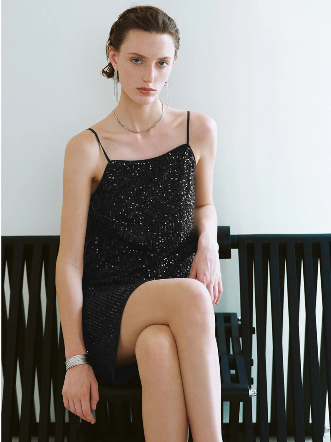 Sleeveless Off-Shoulder Straight Dresses sold by Urban Revivo product image thumbnail 5