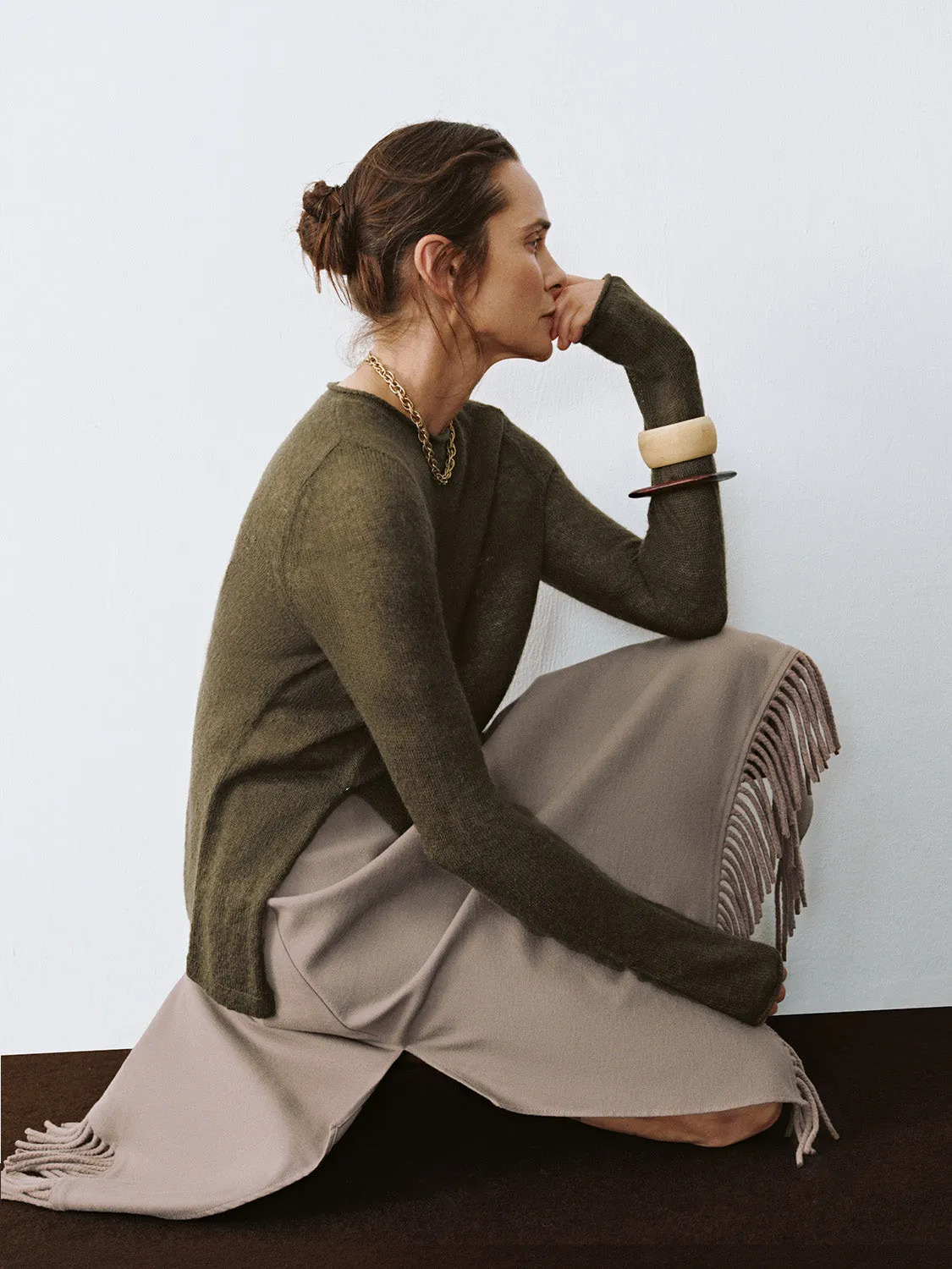 Split Hem Knitted T-Shirts sold by Urban Revivo product image thumbnail 4