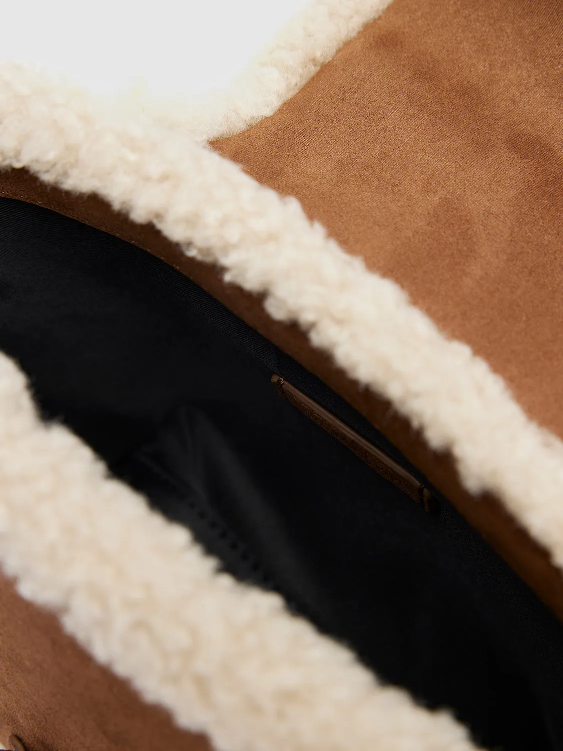 Suede Shoulder Bags sold by Urban Revivo product image thumbnail 5