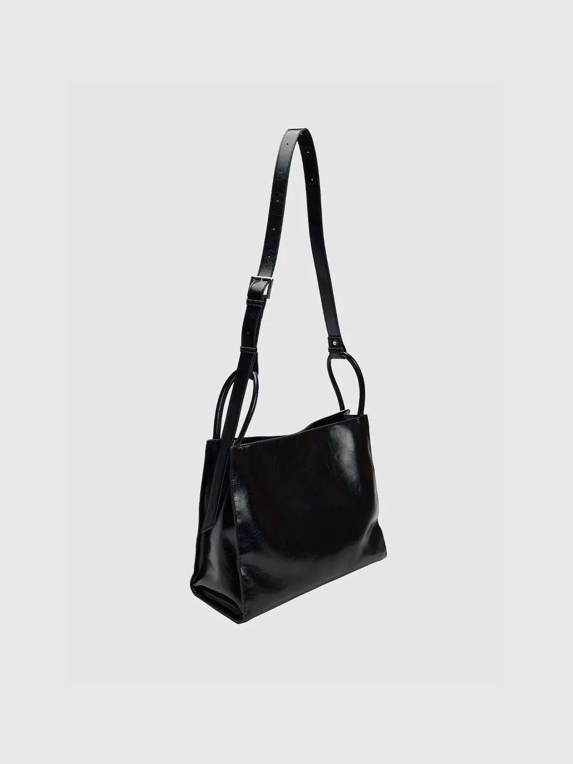 Vegan Leather Shoulder Bags sold by Urban Revivo product image thumbnail 4