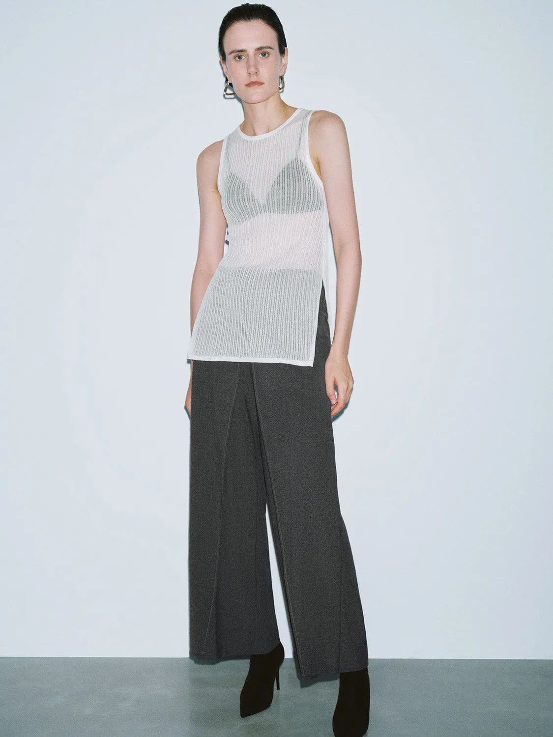 Sleeveless Skinny Knitted T-Shirts sold by Urban Revivo product image thumbnail 4