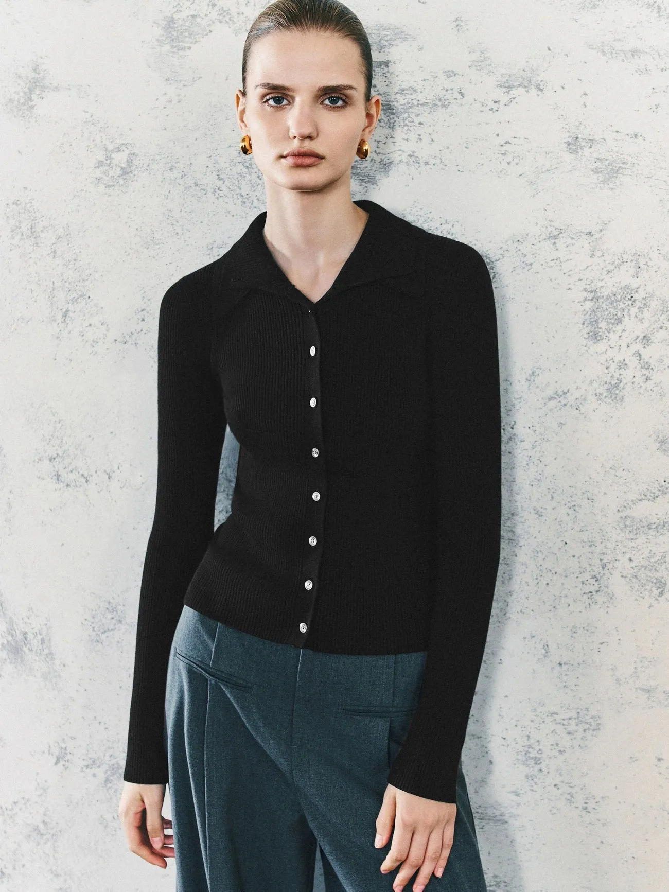 Skinny Cropped Knitted Cardigans sold by Urban Revivo product image thumbnail 3