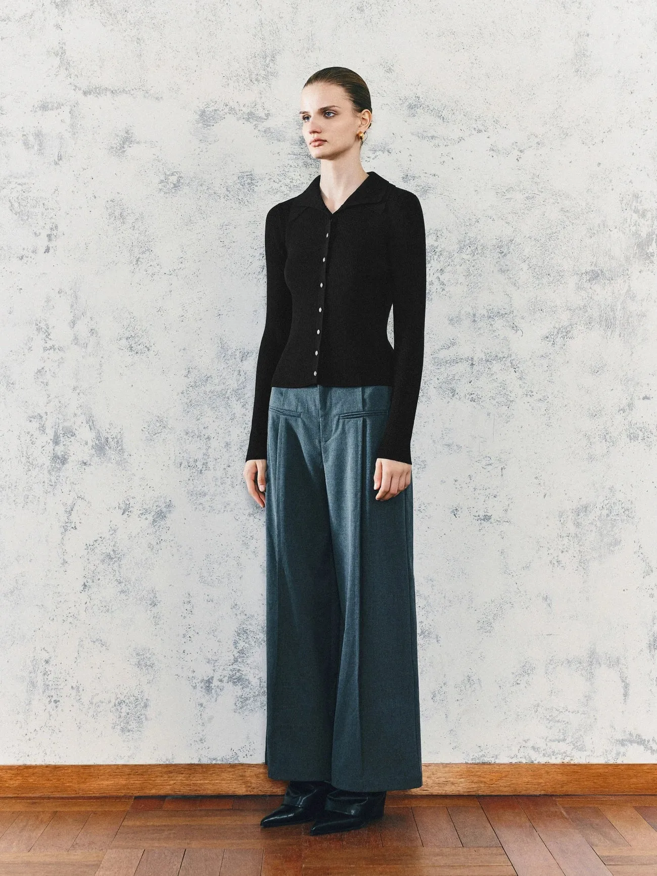 Skinny Cropped Knitted Cardigans sold by Urban Revivo