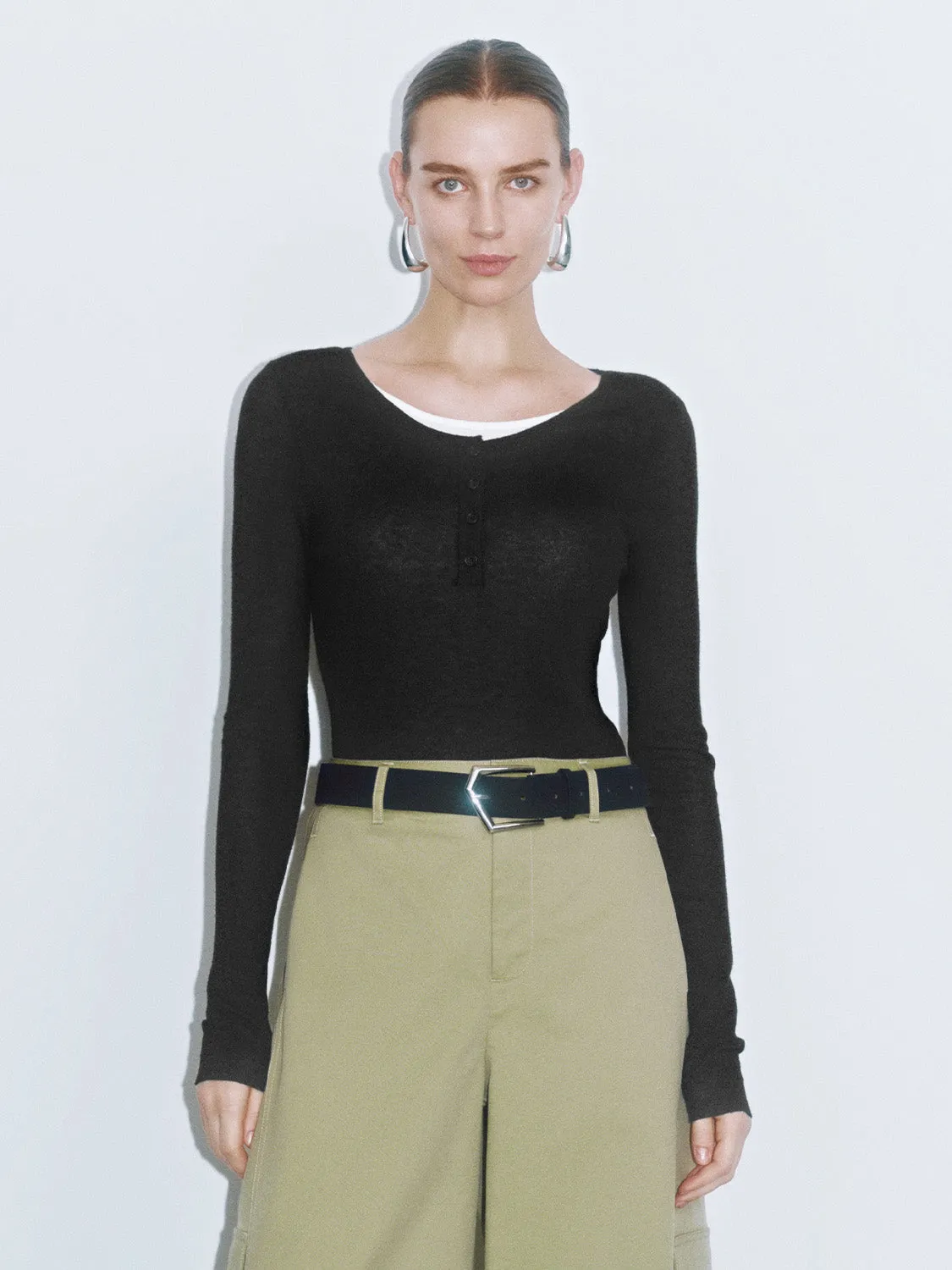 Skinny Knitted T-Shirts sold by Urban Revivo