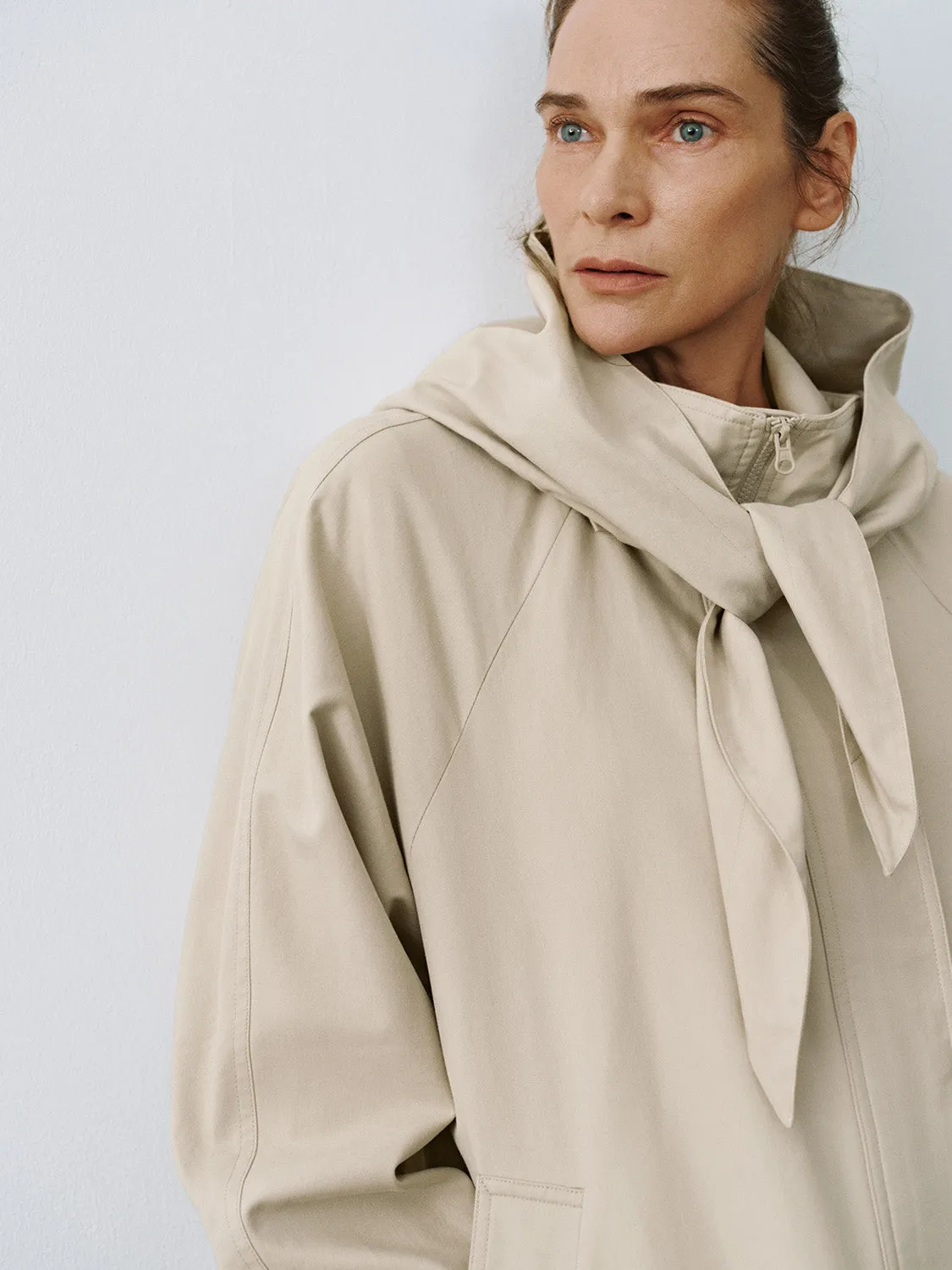 Ruffle Decor Zip Half Placket Jackets sold by Urban Revivo product image thumbnail 5