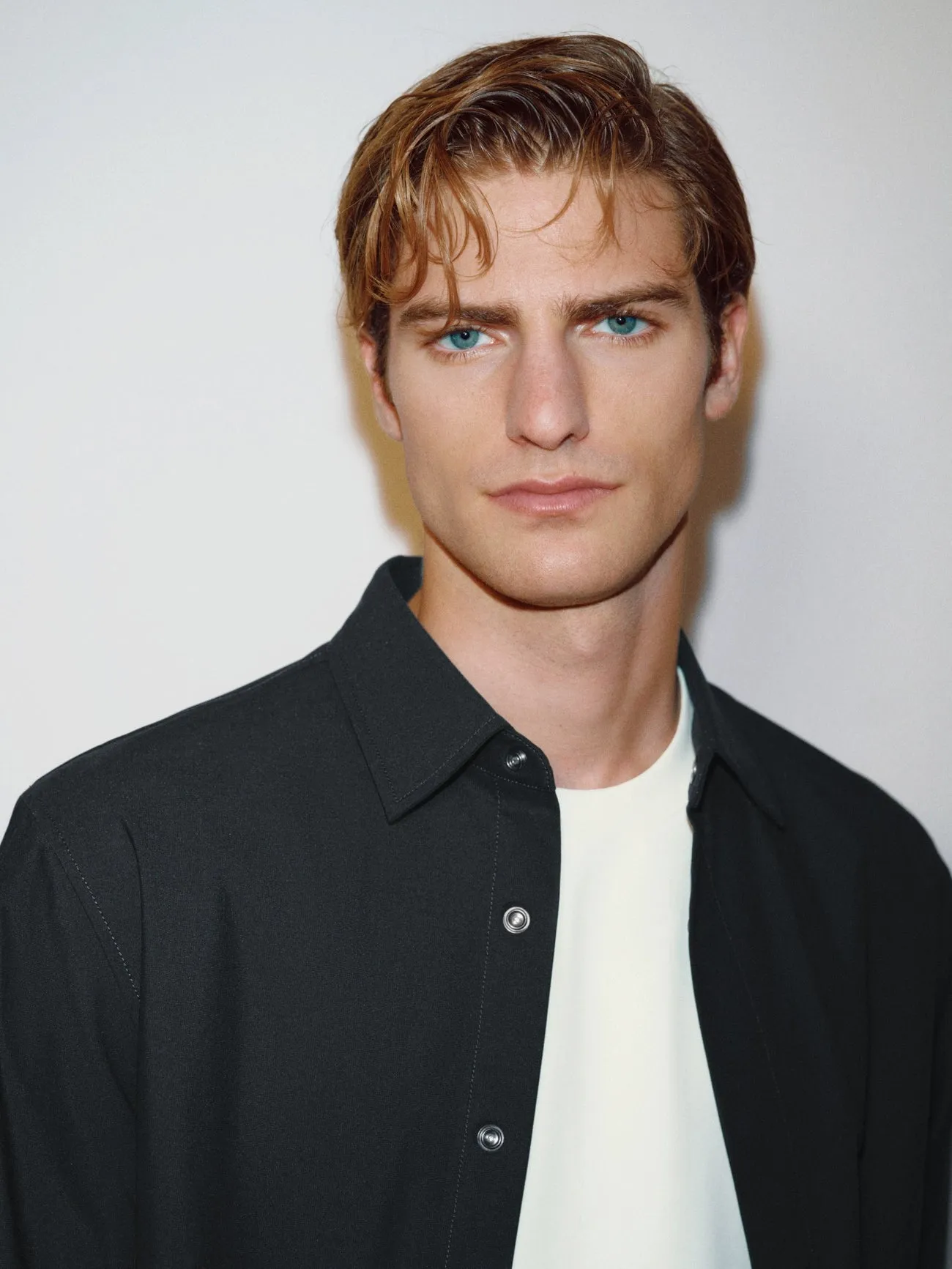 Regular Button Up Collar Shirts sold by Urban Revivo product image thumbnail 4