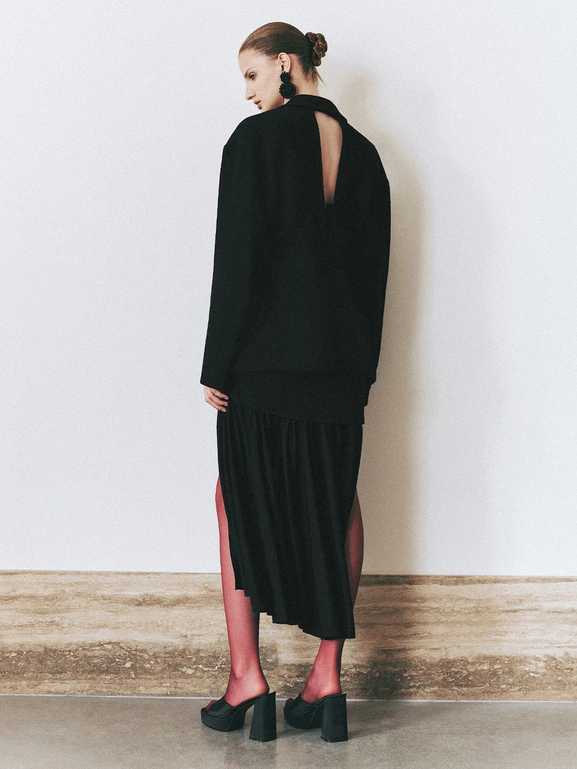 Regular Outerwear Blazers sold by Urban Revivo product image thumbnail 3