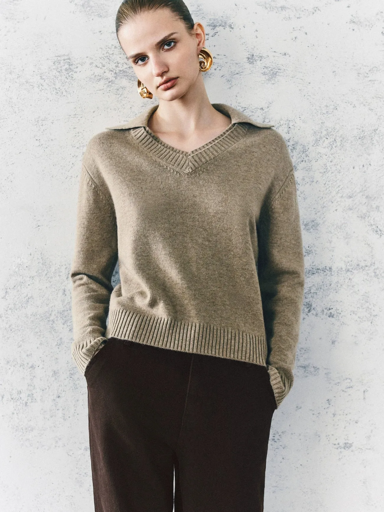 Regular Knitted T-Shirts sold by Urban Revivo product image thumbnail 2