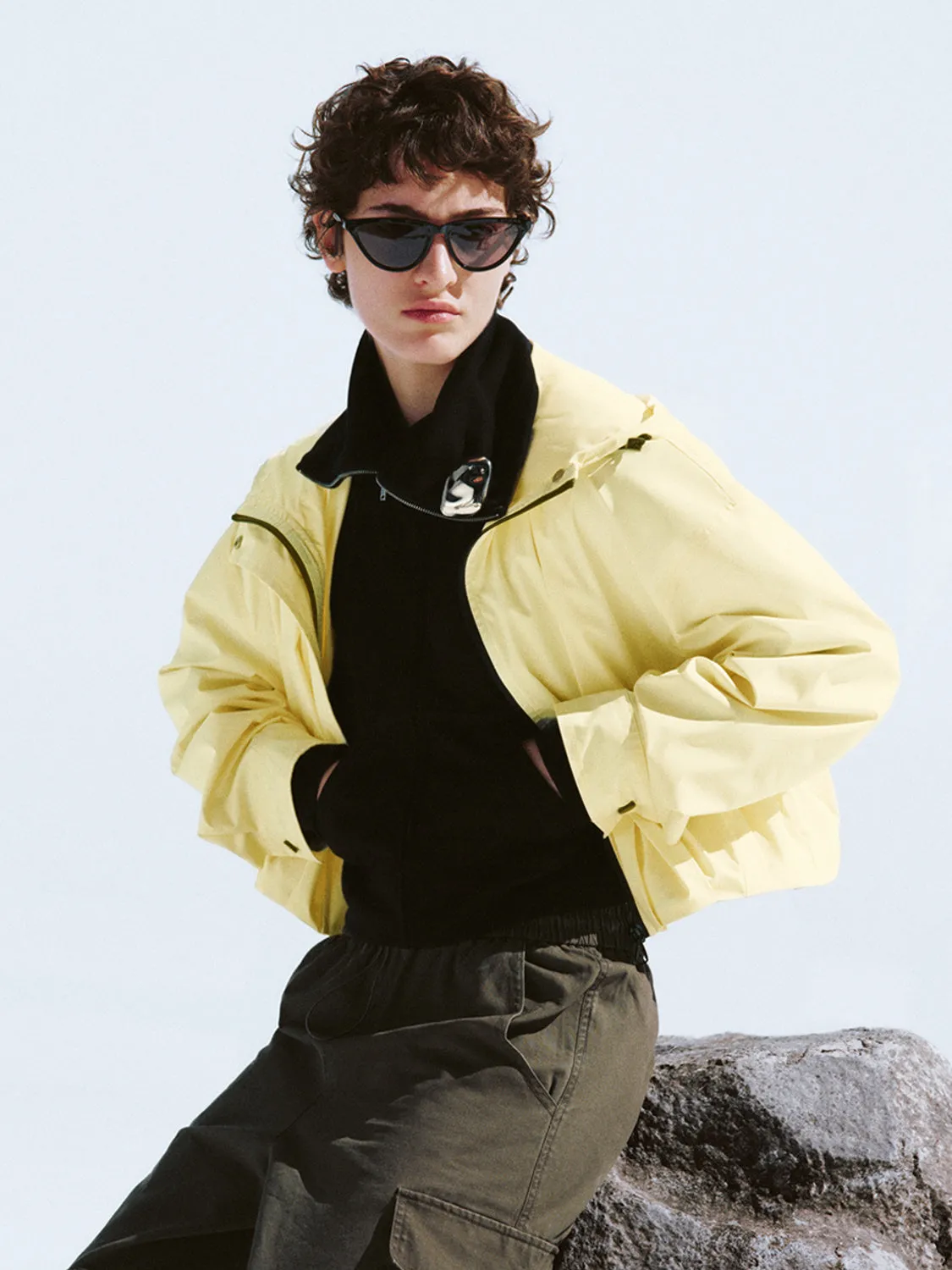 Outdoor Cropped Utility Jacket sold by Urban Revivo product image thumbnail 5