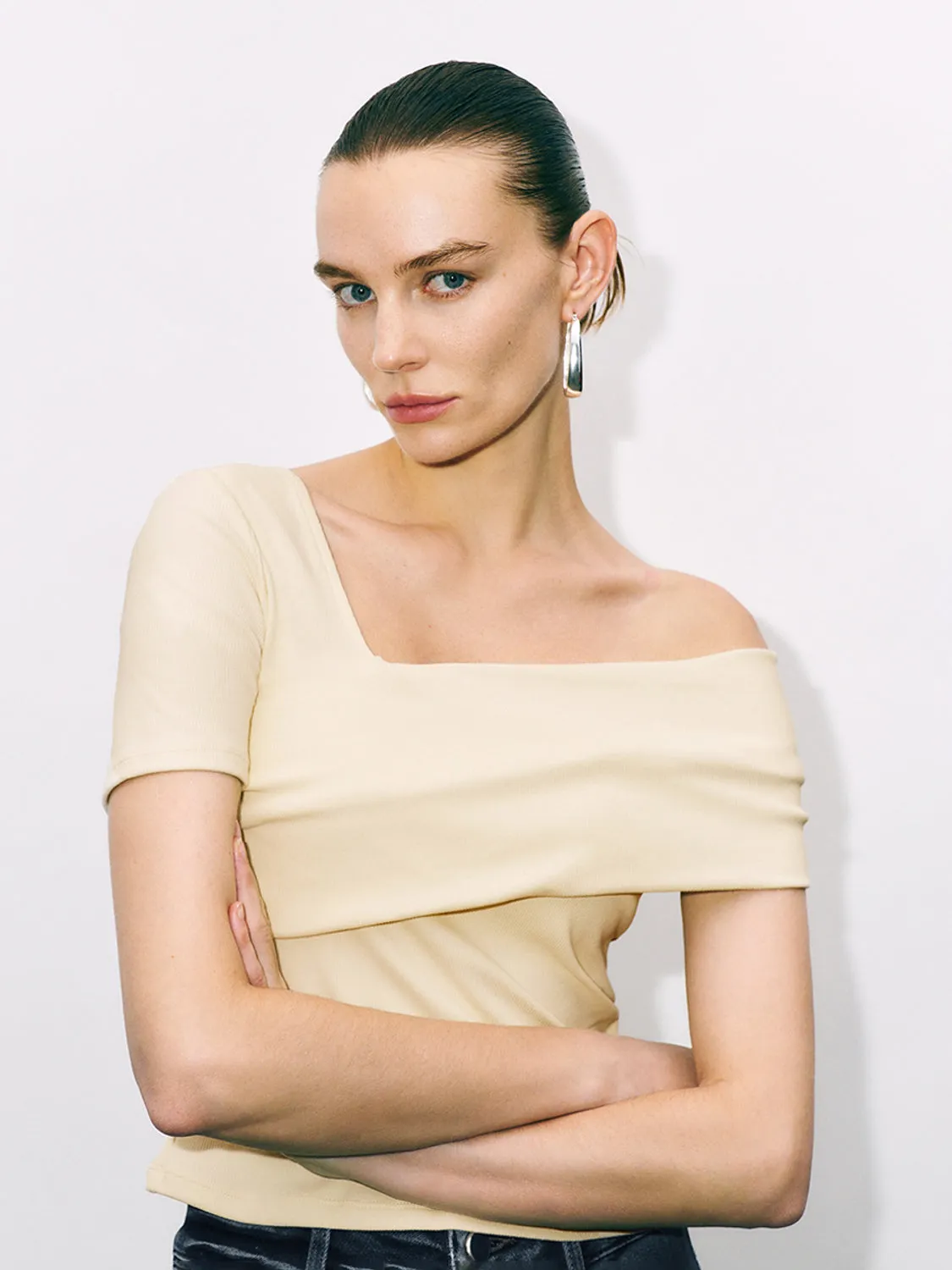 Off Shoulder Skinny T-Shirts sold by Urban Revivo product image thumbnail 3