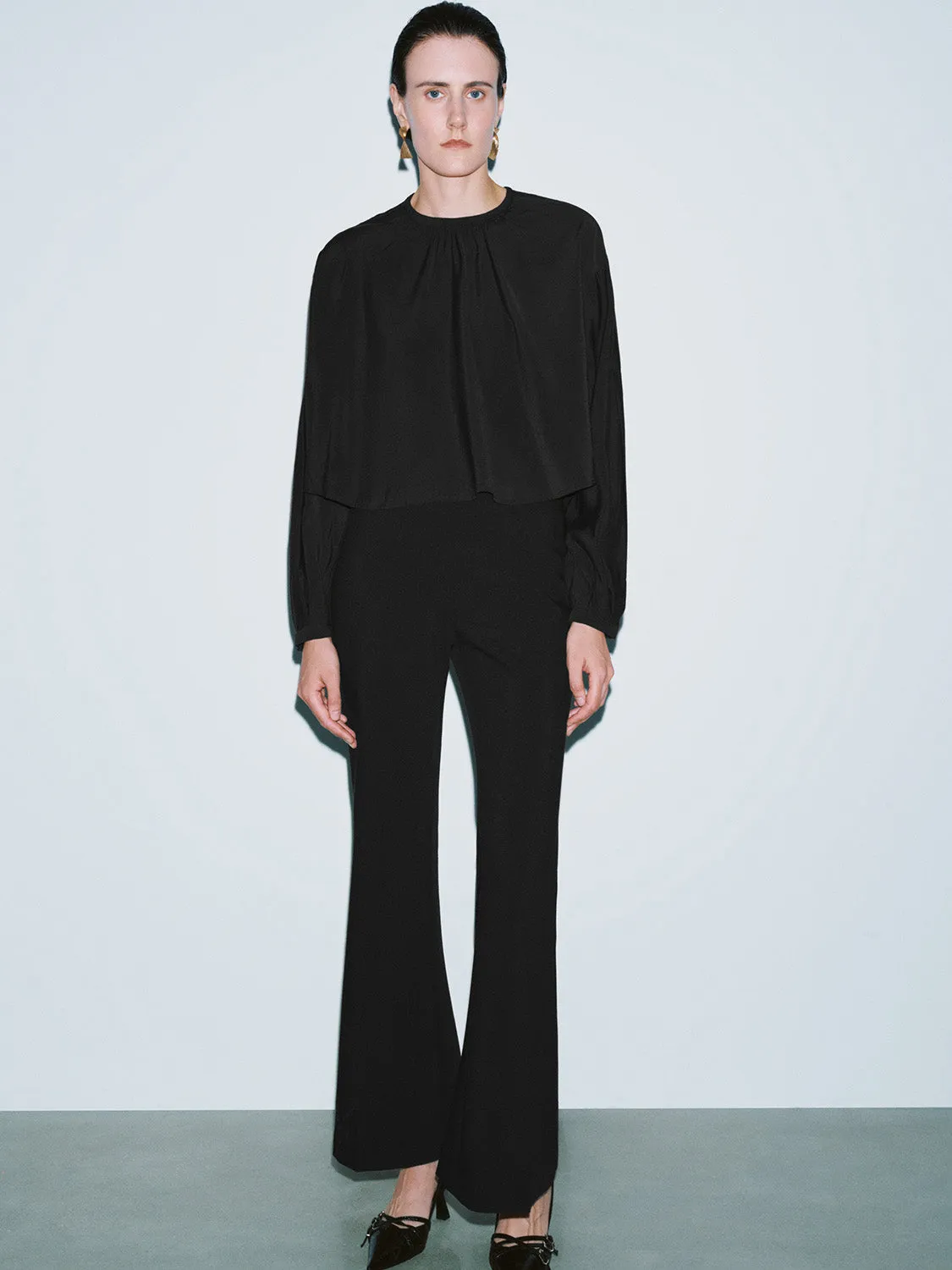 Loose Overhead Shirt sold by Urban Revivo product image thumbnail 4