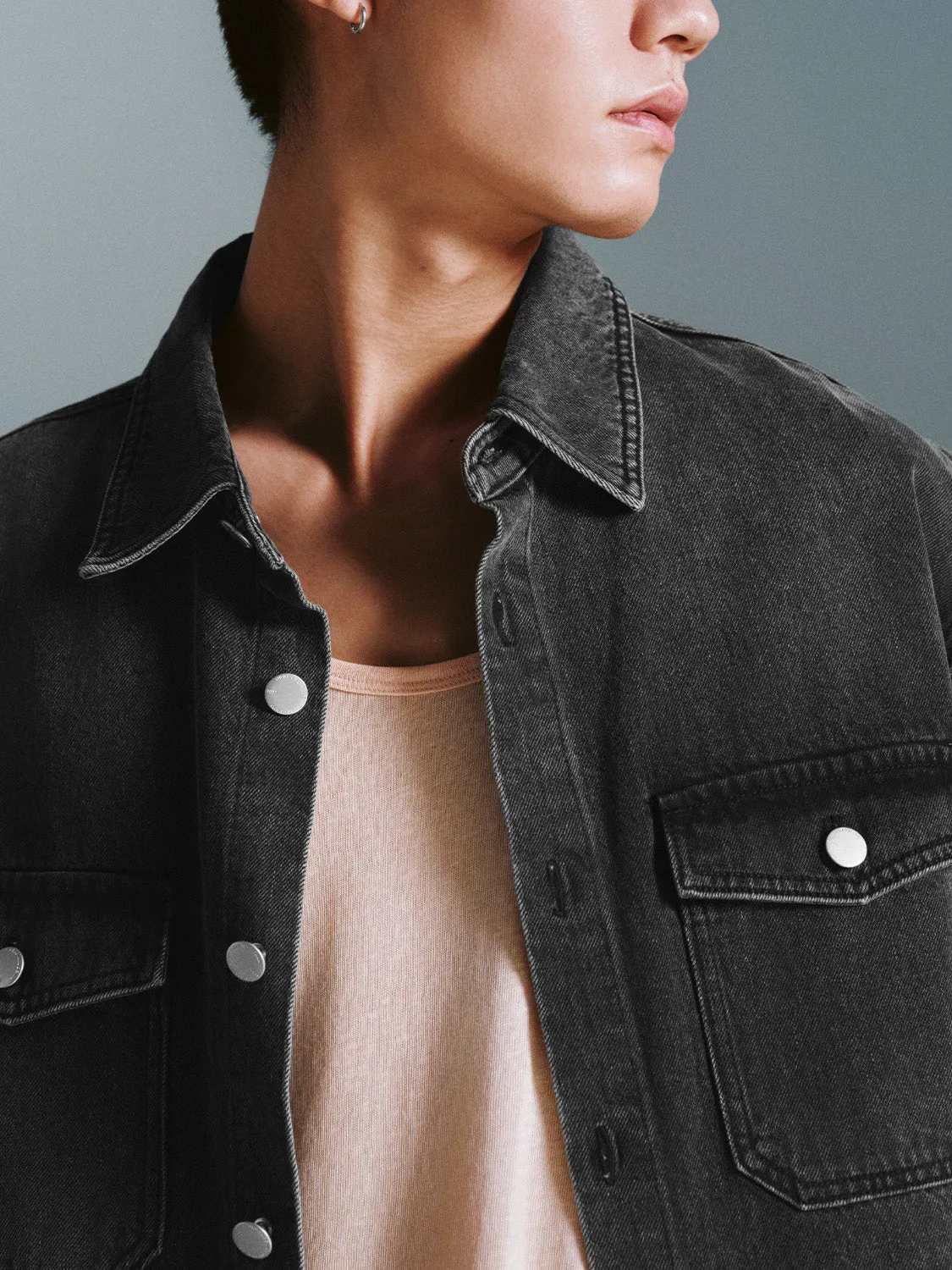 Plaid Hem Loose Denim Shirts sold by Urban Revivo product image thumbnail 5