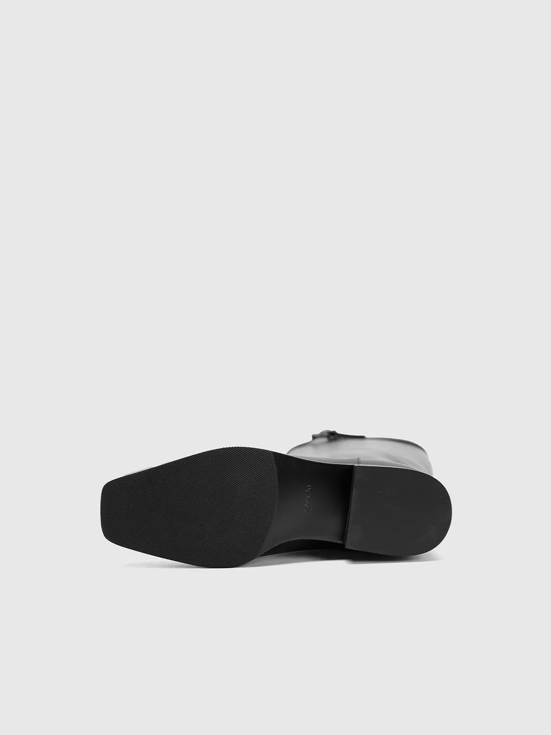 Leather Knee Boots sold by Urban Revivo product image thumbnail 5