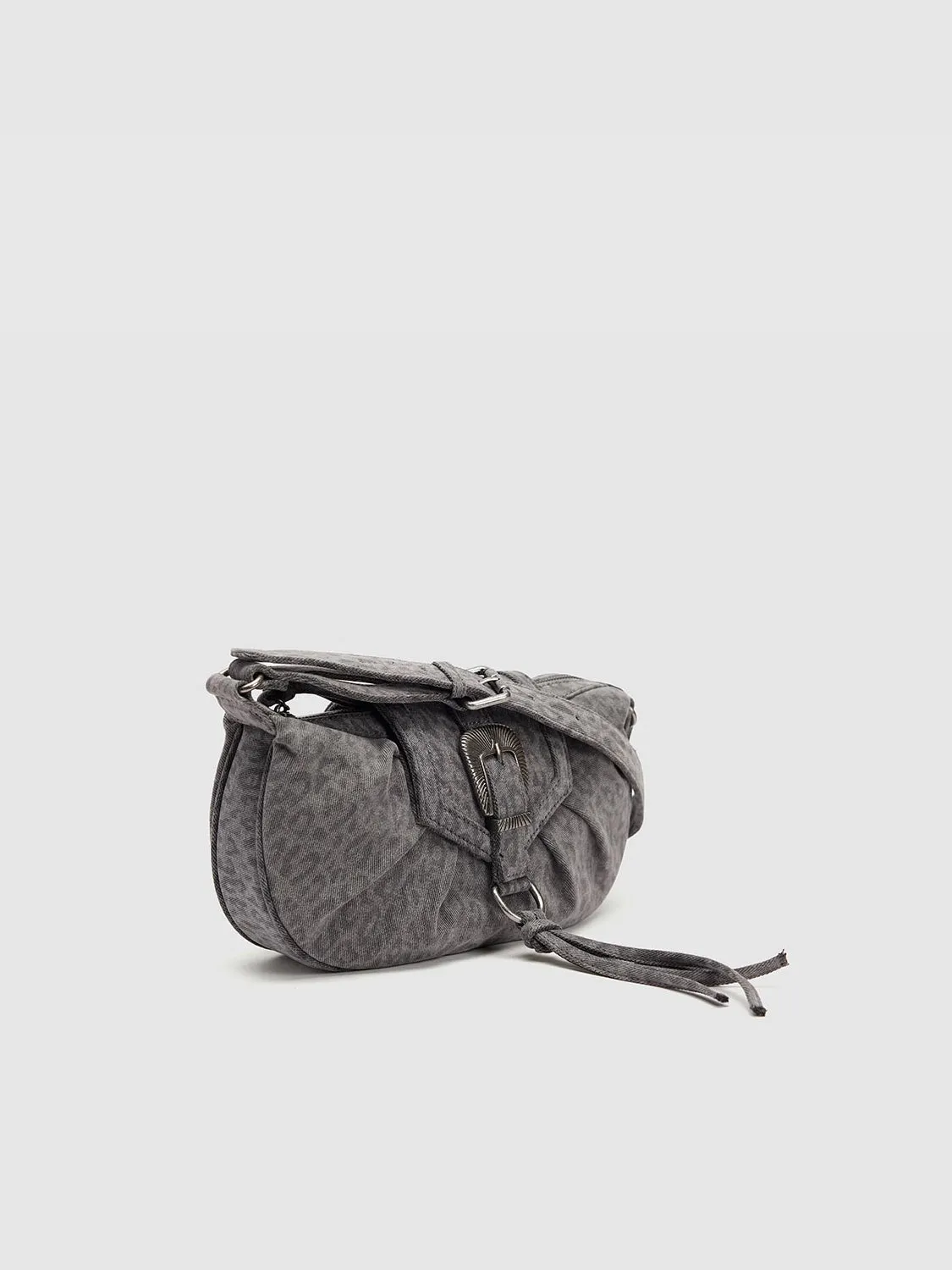 Leopard Printed Shoulder Bags sold by Urban Revivo product image thumbnail 2