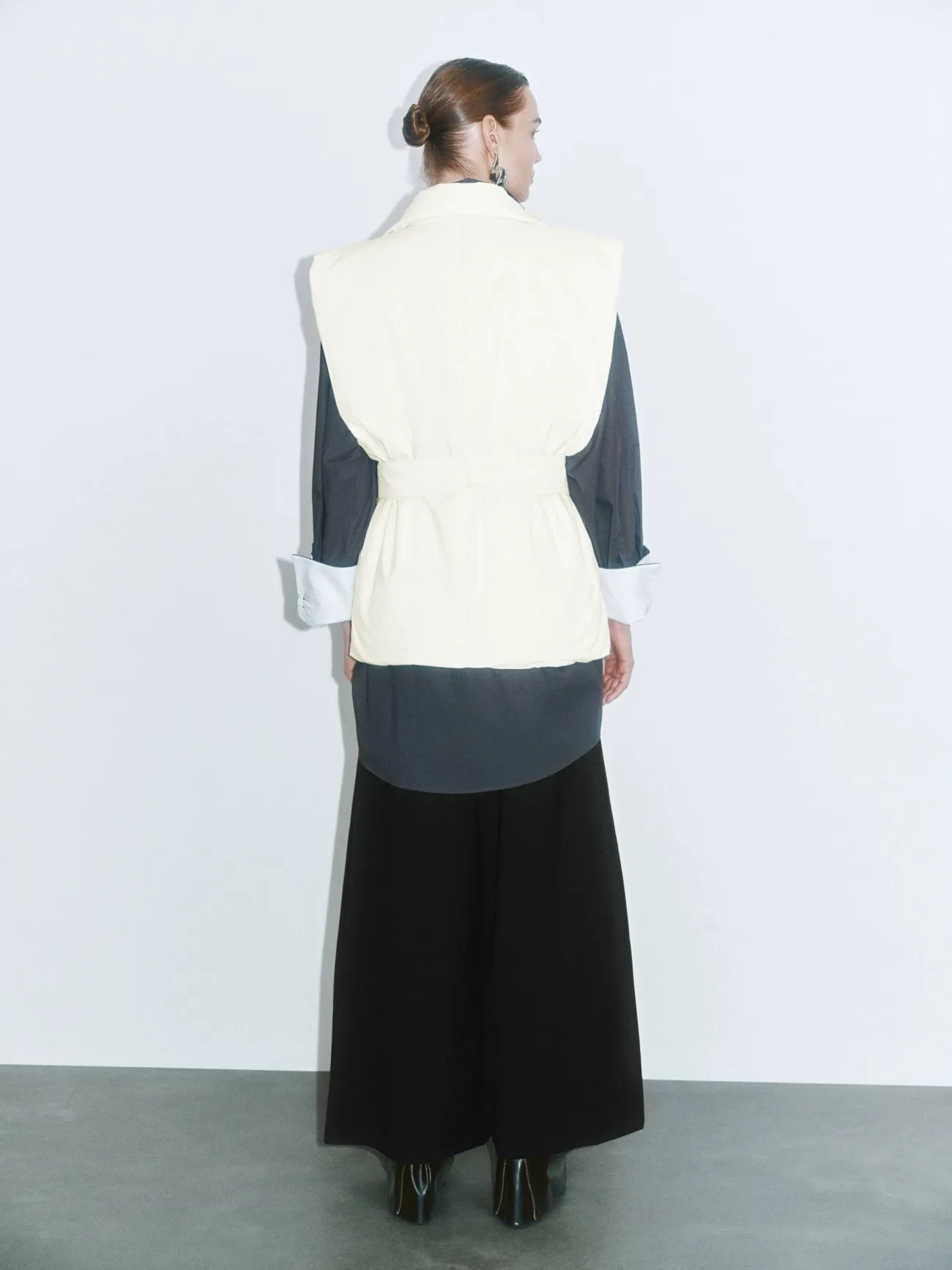 Loose Down Outerwear sold by Urban Revivo product image thumbnail 4