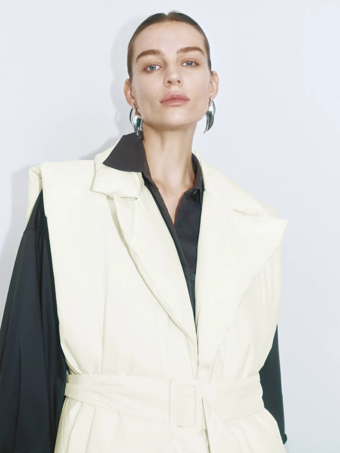 Loose Down Outerwear sold by Urban Revivo product image thumbnail 3