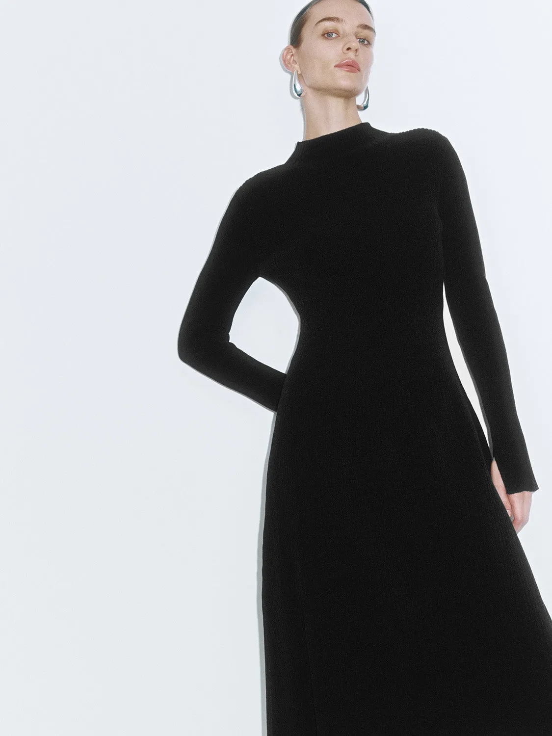 Long Sleeve Knitted Dresses sold by Urban Revivo product image thumbnail 2