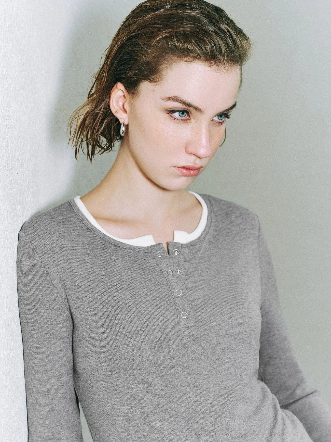 Long Sleeve Skinny T-Shirts sold by Urban Revivo product image thumbnail 4