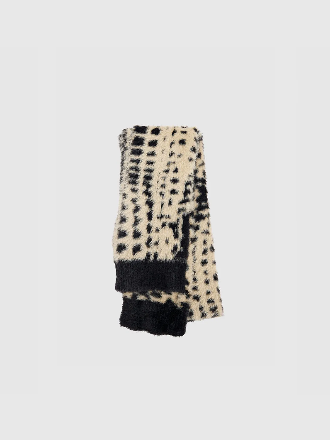 Fluffy Long Scarf sold by Urban Revivo product image thumbnail 3