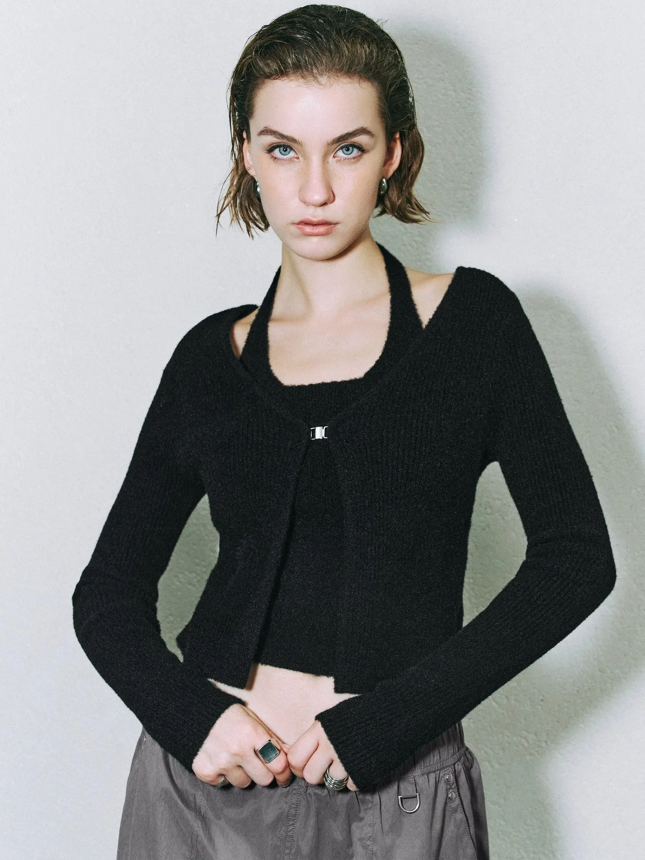 Halter Neck Knitted T-Shirts sold by Urban Revivo product image thumbnail 3