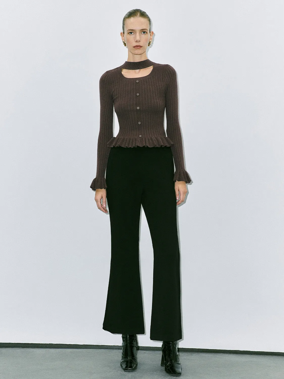 Keyhole Neck Knitted T-Shirts sold by Urban Revivo product image thumbnail 4