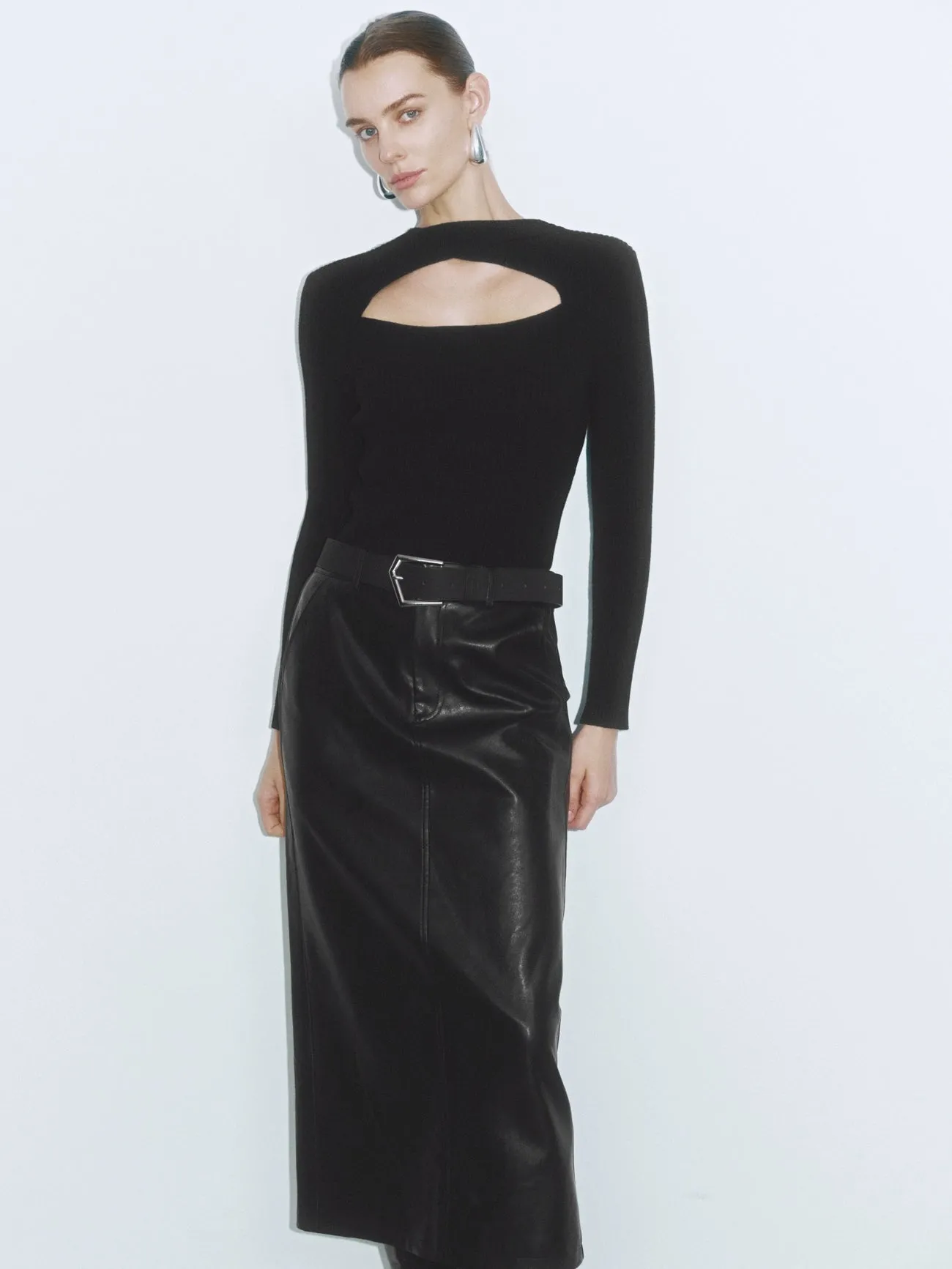 Cut Out Front Knitted T-Shirts sold by Urban Revivo product image thumbnail 3