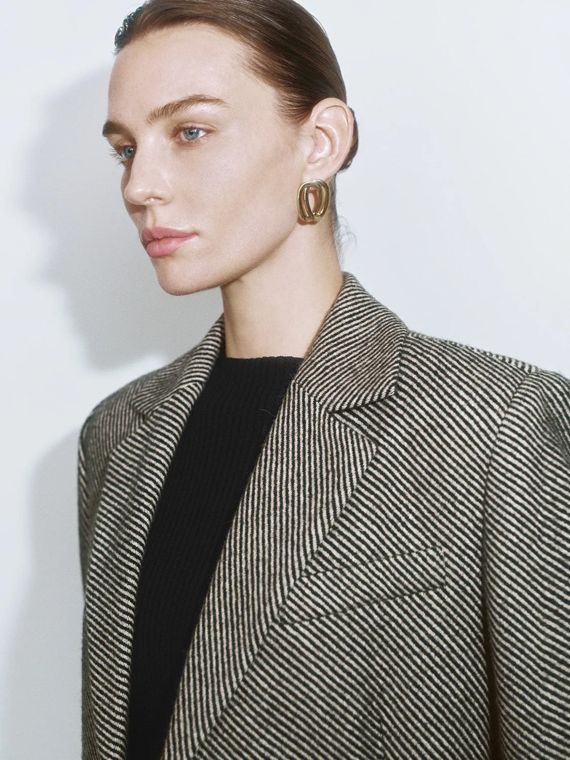 Double Breasted Long Wool Blend Coats sold by Urban Revivo product image thumbnail 5