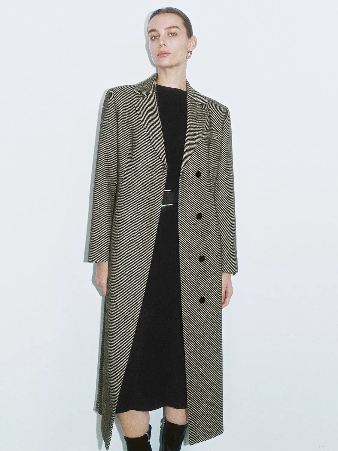 Double Breasted Long Wool Blend Coats sold by Urban Revivo product image thumbnail 2