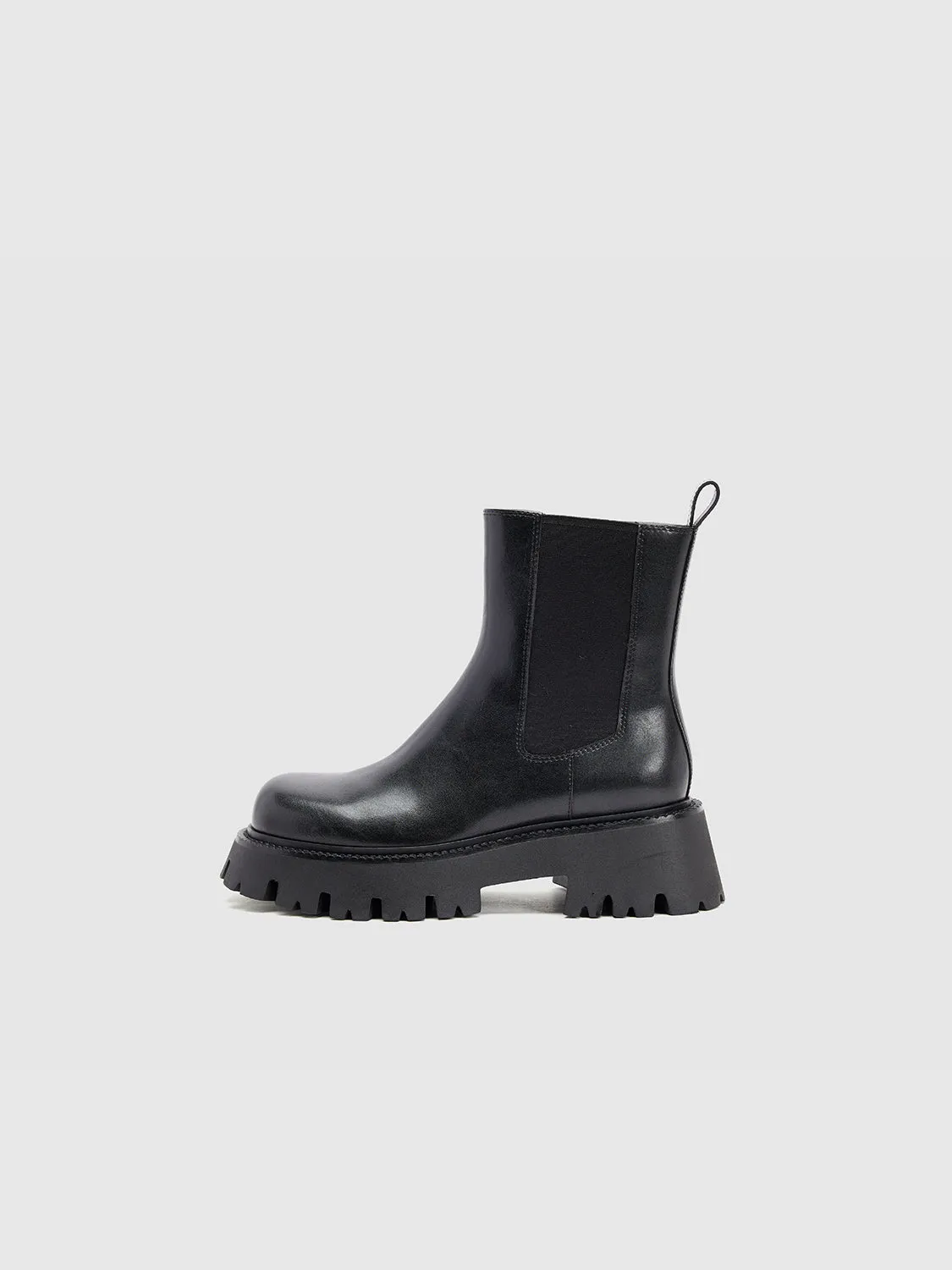 Chelsea Boots sold by Urban Revivo product image thumbnail 2