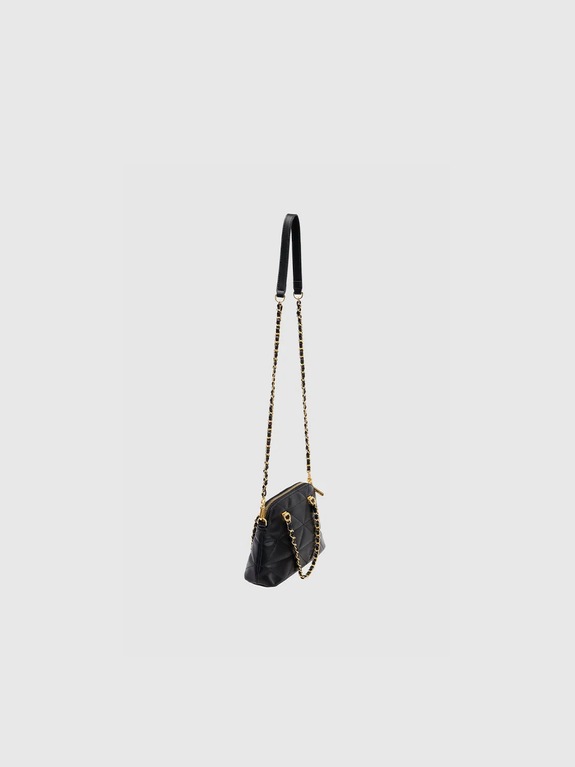 Chain Decor Shoulder Bags sold by Urban Revivo product image thumbnail 4