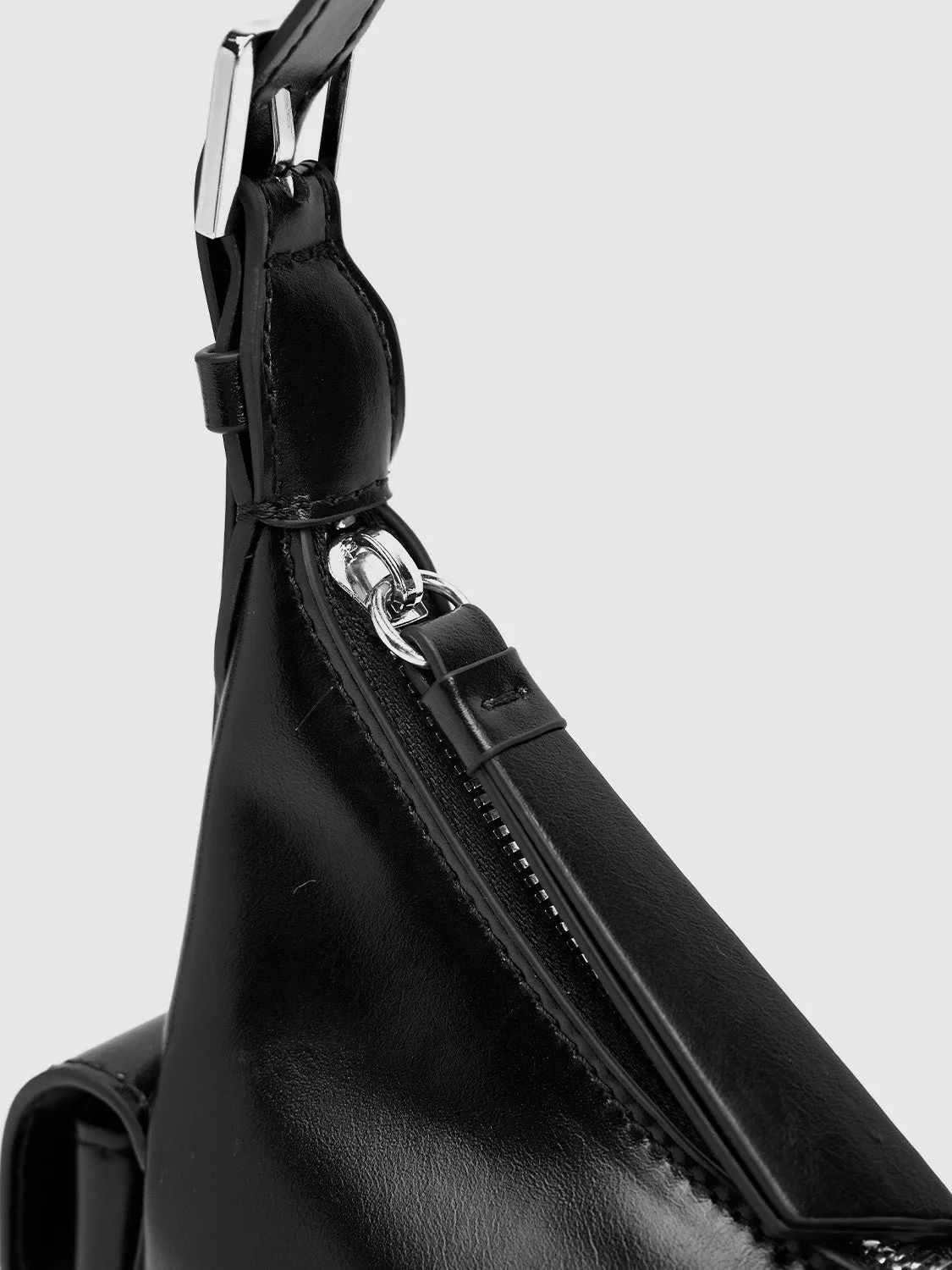 Baguette Shoulder Bags sold by Urban Revivo product image thumbnail 4