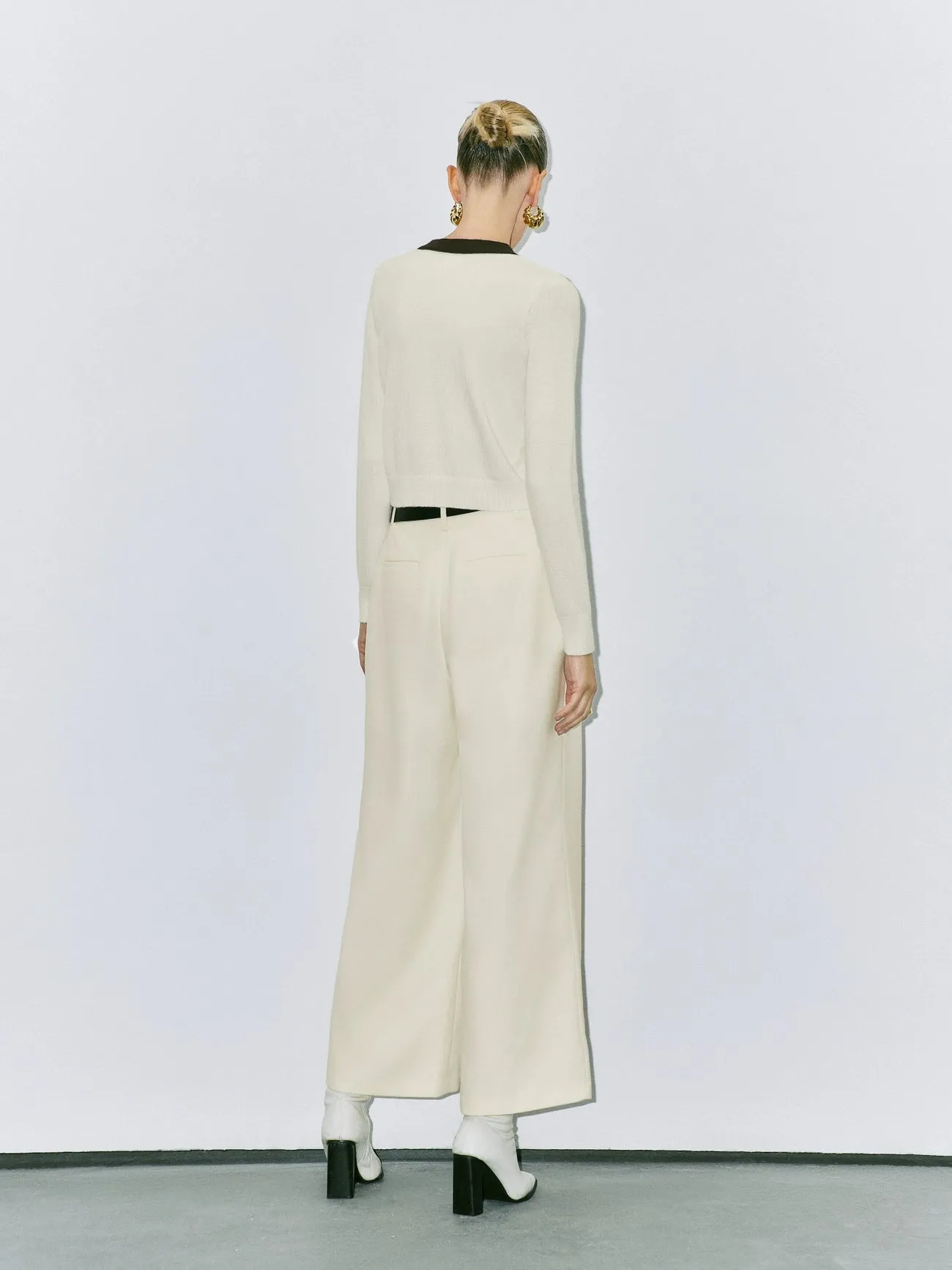 Button Up Knitted Cardigans sold by Urban Revivo product image thumbnail 5