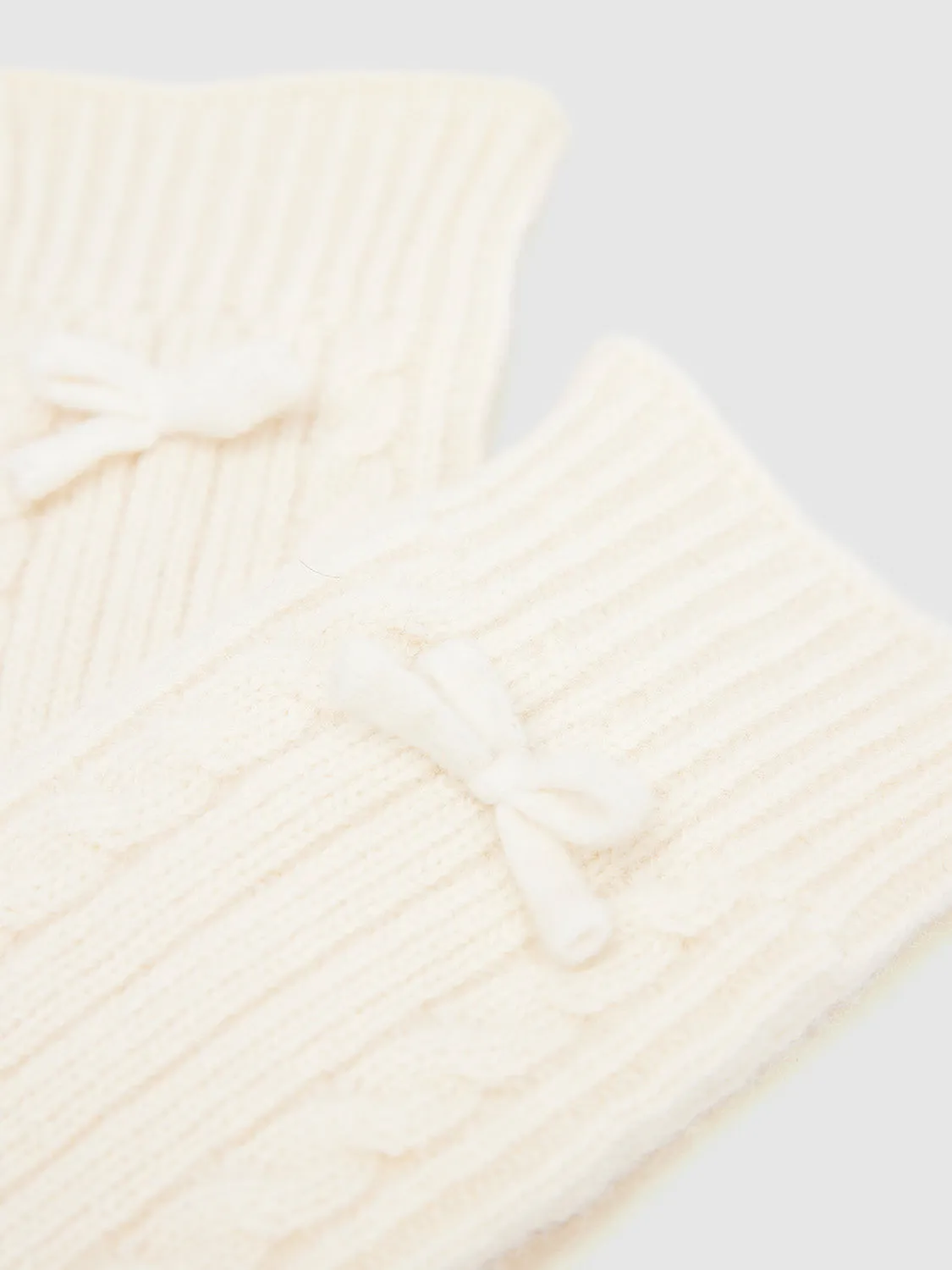 Bow Decor Long Gloves sold by Urban Revivo product image thumbnail 4