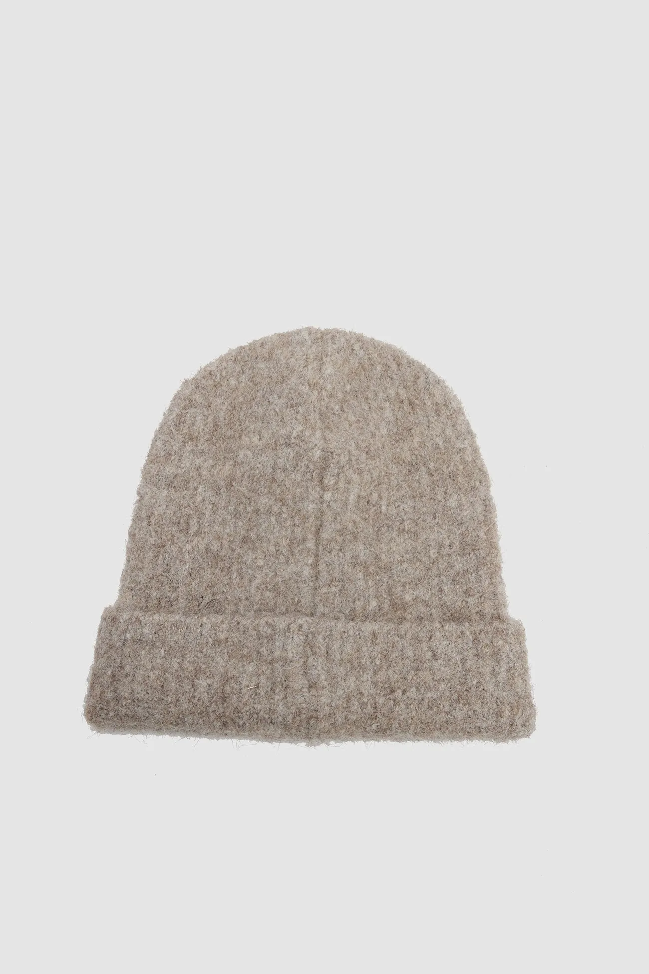 Beanie sold by Urban Revivo product image thumbnail 4