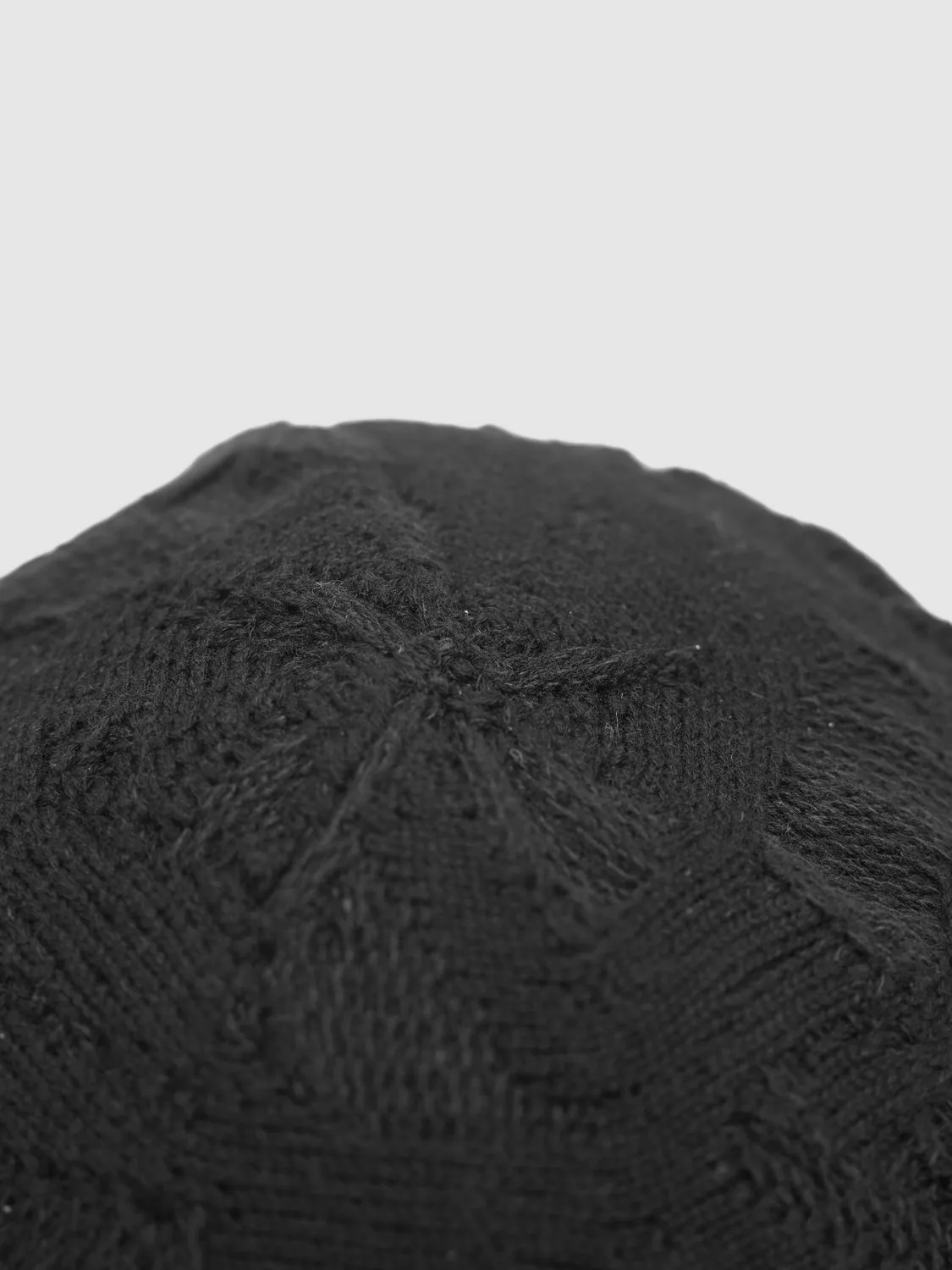 Beanie sold by Urban Revivo product image thumbnail 5