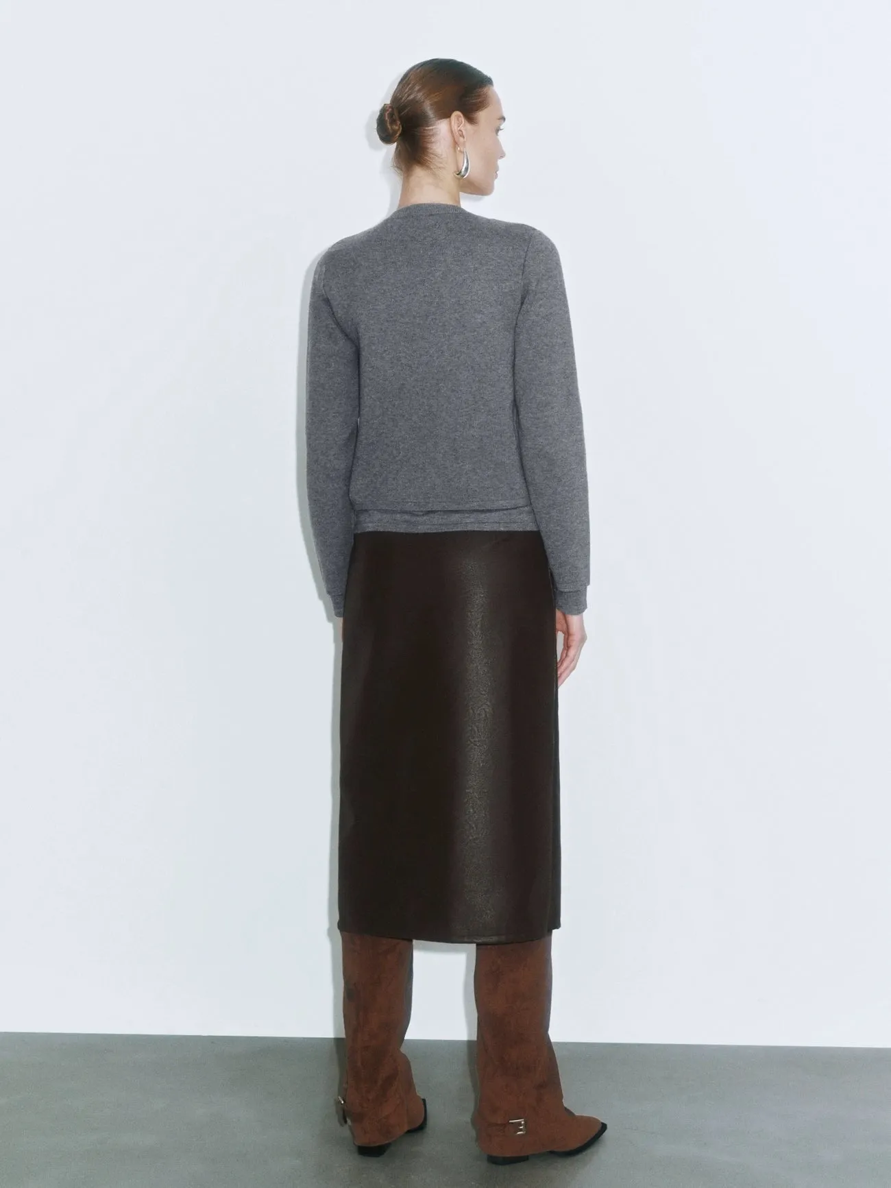 Regular Cropped Knitted T-Shirts sold by Urban Revivo product image thumbnail 5