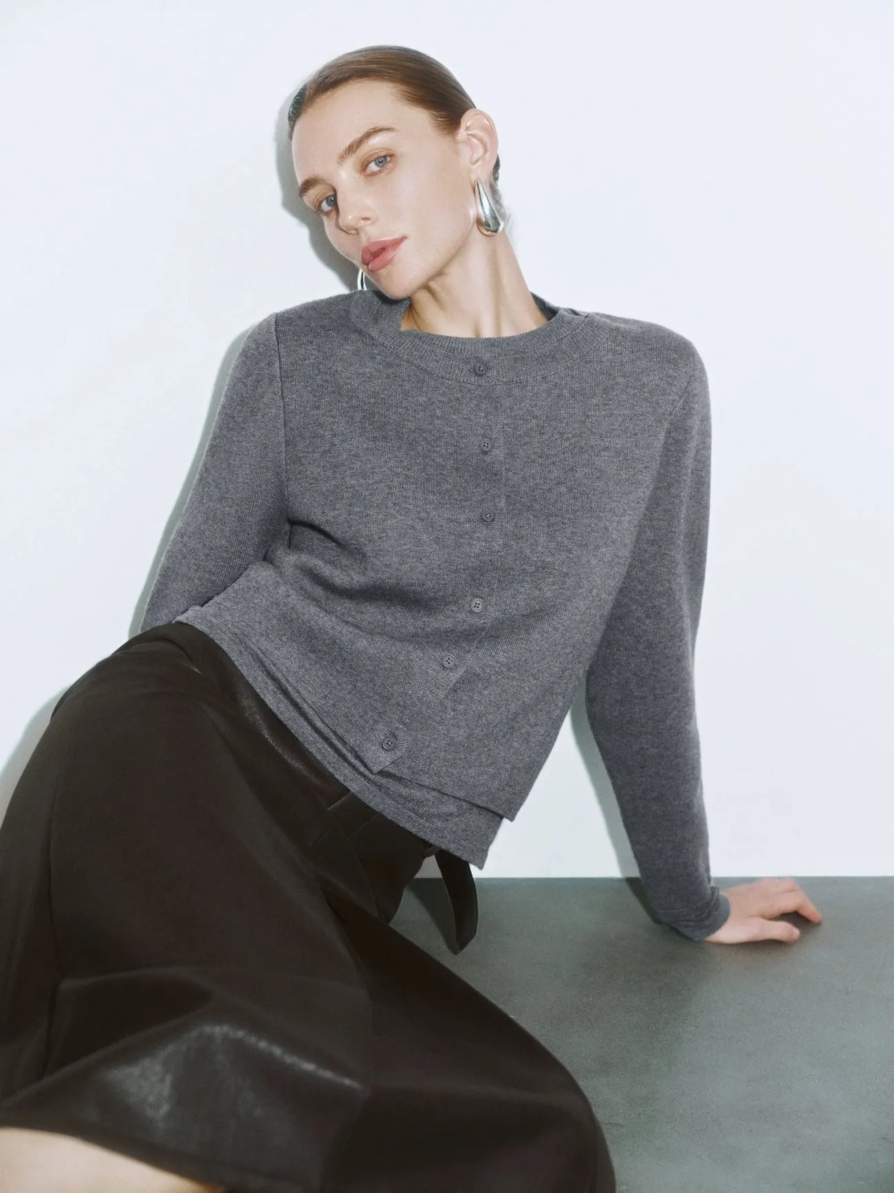 Regular Cropped Knitted T-Shirts sold by Urban Revivo product image thumbnail 3