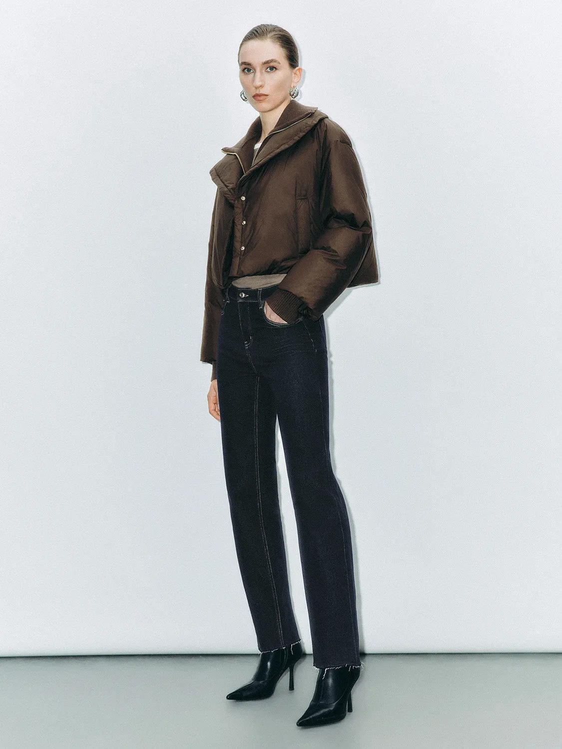 Cropped Padded Down Outerwear sold by Urban Revivo product image thumbnail 4