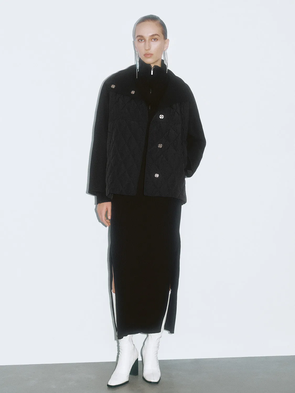 Oversized Quilted Down Outerwear sold by Urban Revivo product image thumbnail 4