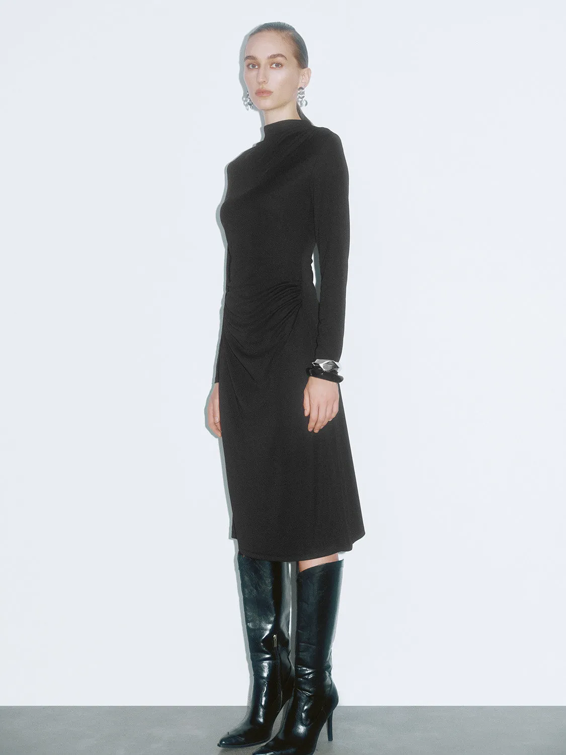 Regular Straight Dresses sold by Urban Revivo product image thumbnail 2