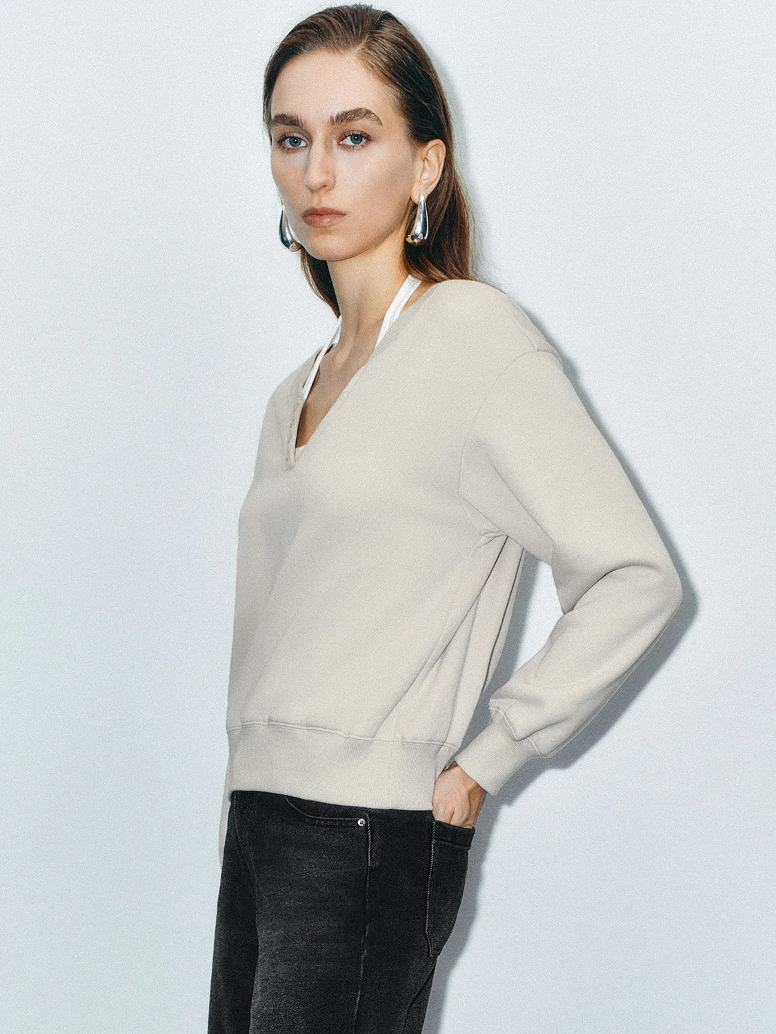 Halter Neck Loose Sweatshirts sold by Urban Revivo product image thumbnail 2