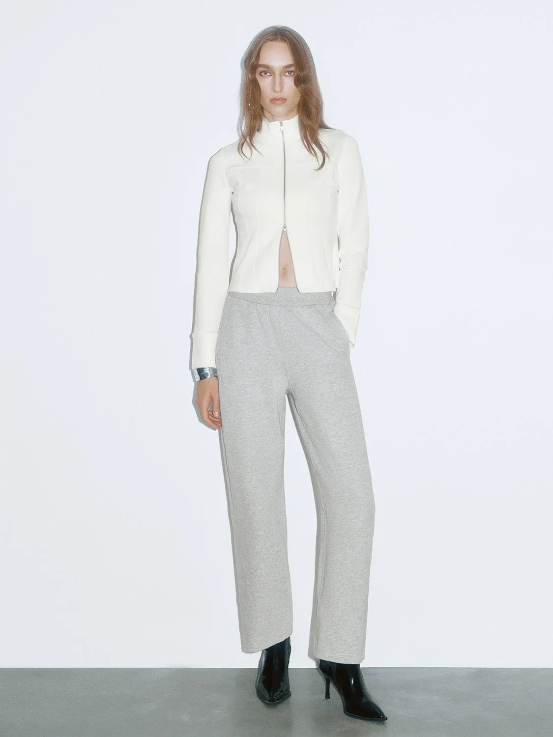 Elastic Barrel Pants sold by Urban Revivo product image thumbnail 5