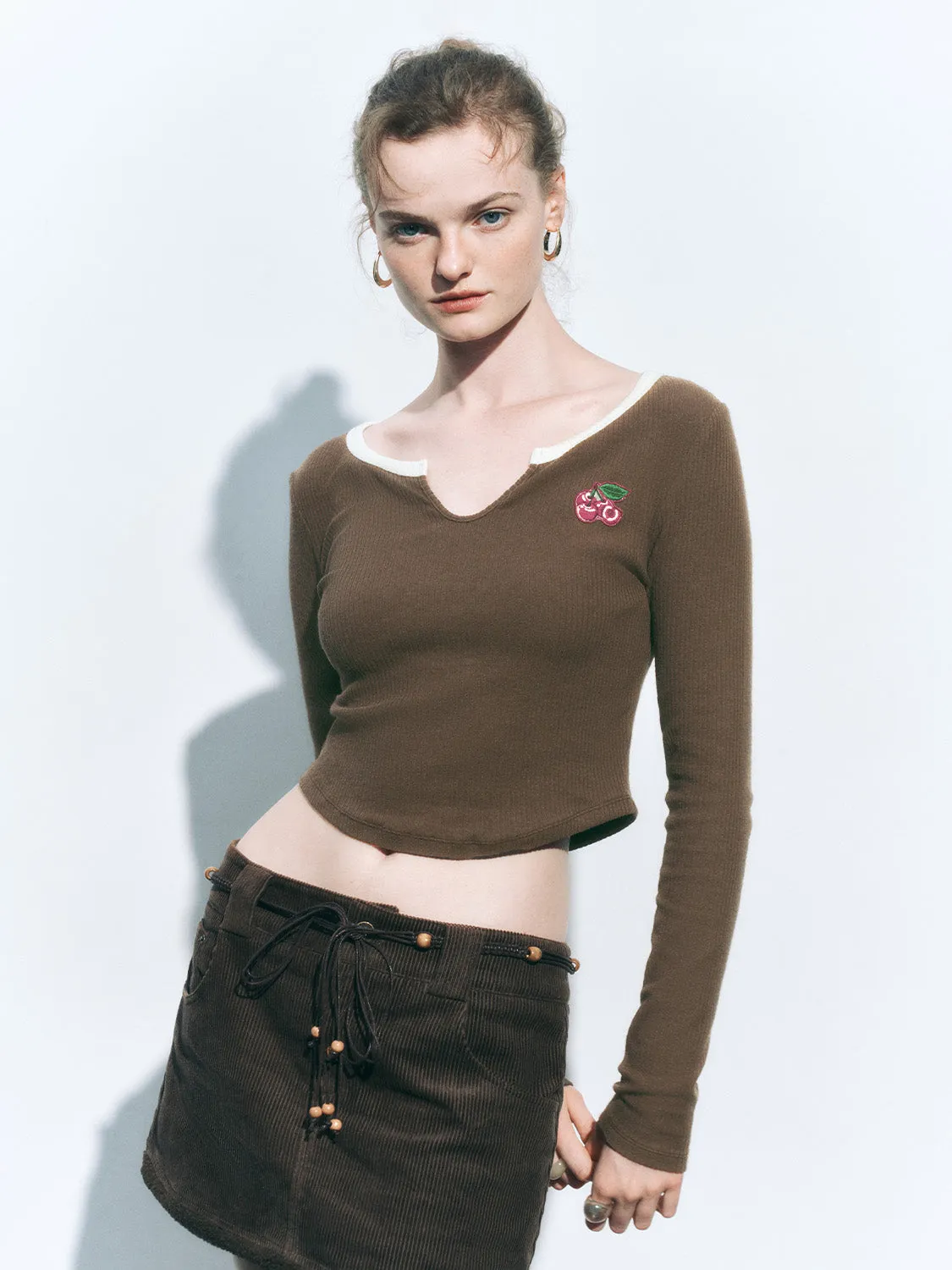 Cropped Skinny T-Shirts sold by Urban Revivo