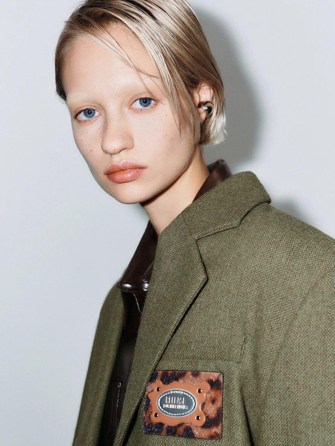 Notched Collar Single Breasted Blazers sold by Urban Revivo product image thumbnail 5