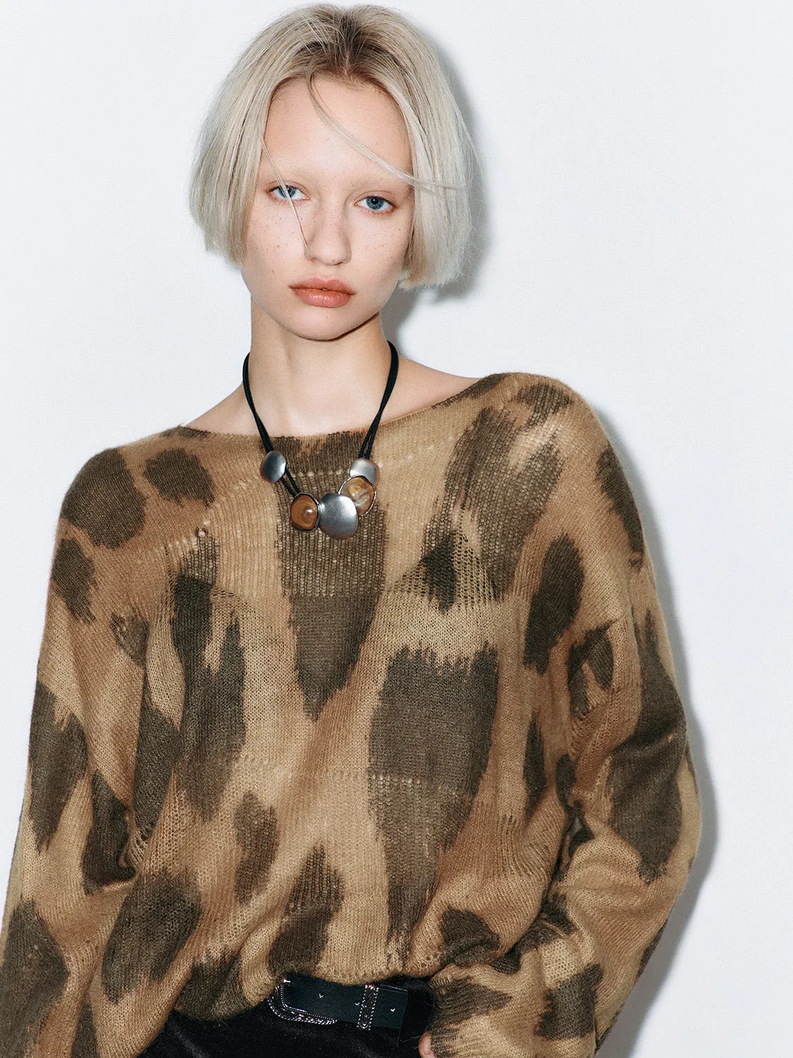 Leopard Pullover Knitted T-Shirts sold by Urban Revivo product image thumbnail 5